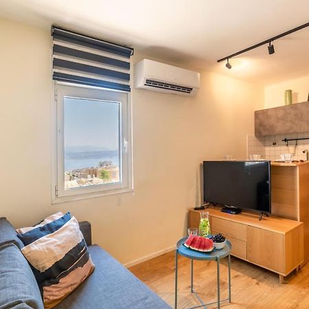 One Bedroom Apartment By Stay Eilat - Sheshet Hayamim Street Eksteriør bilde